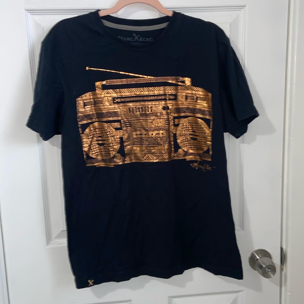 Marc Ecko Cut & Sew boom box tee